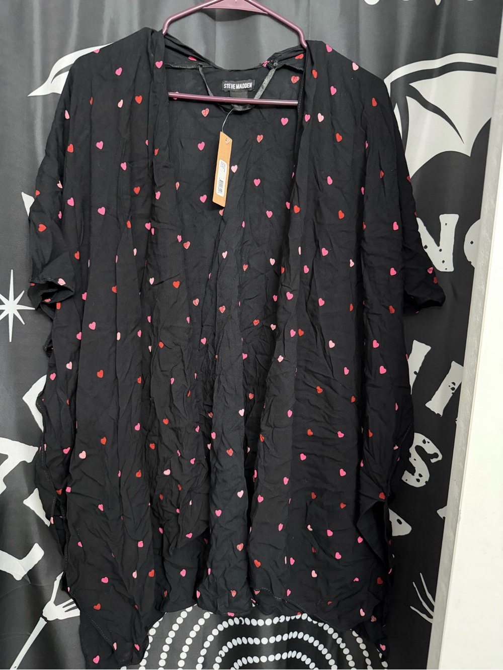Steve Madden Black Kimono Robe with Pink & Red Heart Print